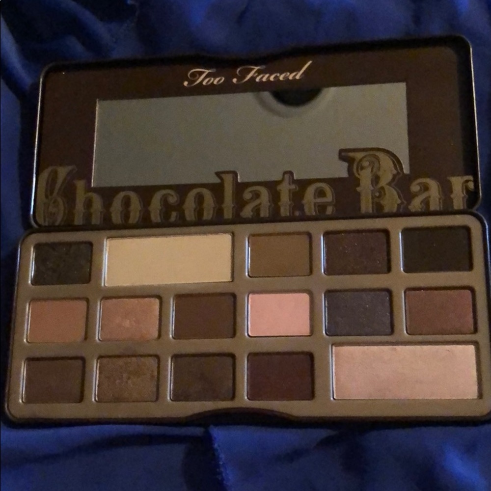 Too Faced - image 2